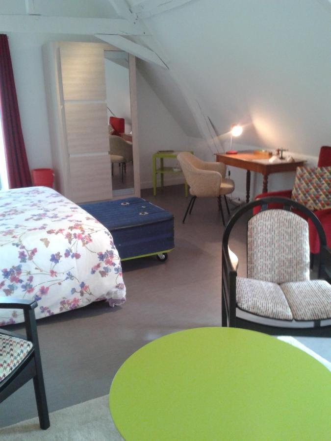 Bed and Breakfast La Recre Restigné Zewnętrze zdjęcie
